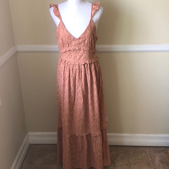 Roxy Dresses & Skirts - Roxy Eyelet Maxi Dress